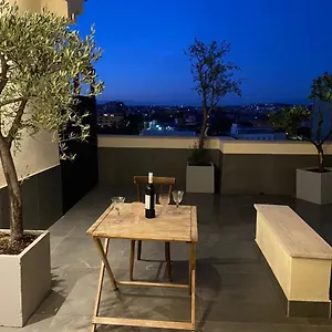 5-rooms Couette-café Rome